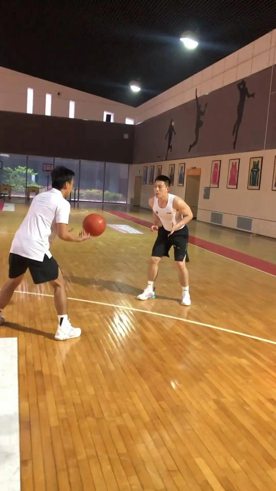 篮球模拟训练中的体能训练解决方案_0